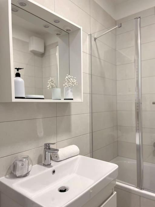 Zara Harmony Apartment Extérieur photo